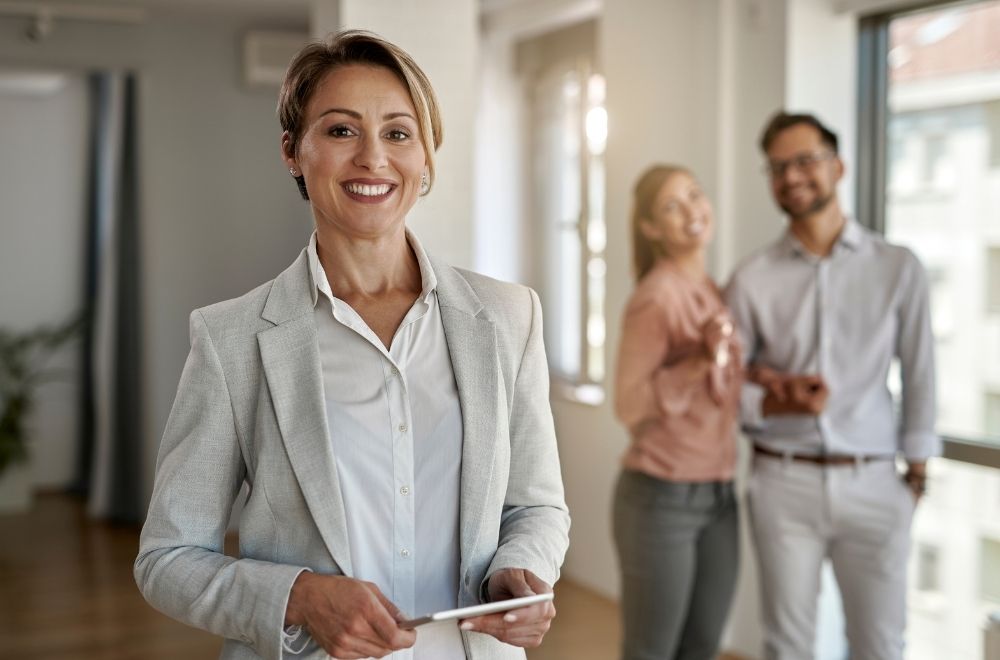 Real Estate Agent